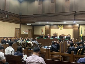 Jaksa Minta Hotman Baca Lengkap Dokumen Terkait Impor Gula: Jangan Dipotong
