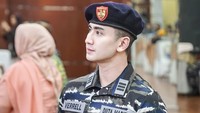 Bagi Verrell, penyematan gelar tersebut menantang dirinya untuk lebih bertanggung jawab. Ia mengatakan untuk menjadi Duta Maritim dilakukannya secara sukarelawan tanpa bayaran. Foto: Instagram/@bramastavrl