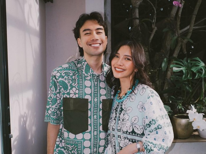 Vidi Aldiano dan Sheila Dara