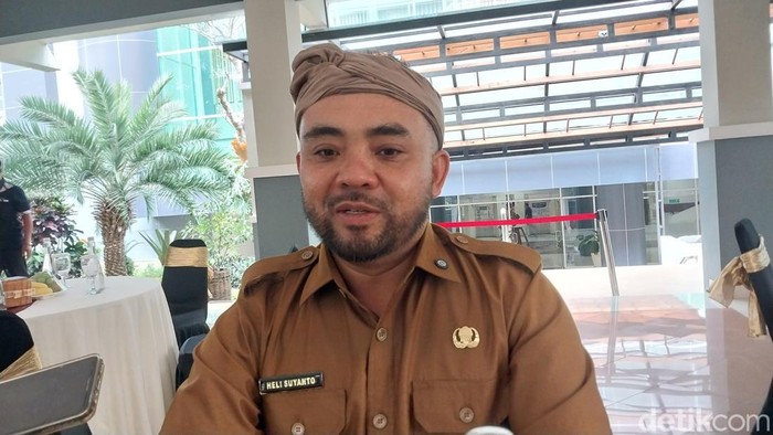 Wakil Wali Kota Batu Heli Suyanto saat ditemui wartawan di Balai Kota Among Tani.