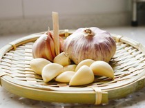 Harga Sembako Jogja Hari Ini 23 Juli 2025: Bawang Putih Merosot!