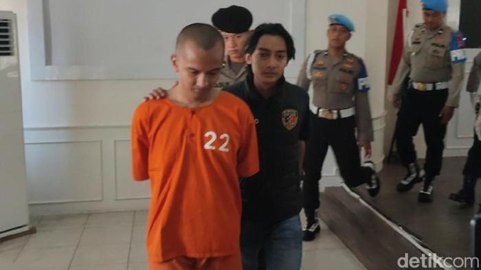 Seorang satpam nekat jadi begal gegara kecanduan judol.