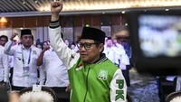 Bimtek yang digelar dalam rangka peringatan Hari Lahir Ke-27 PKB itu mengusung tema Teknologi Informasi dan Komunikasi untuk Meningkatkan Kinerja Anggota DPRD. 