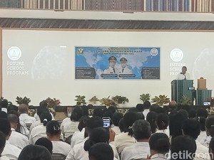 Program Future School Diluncurkan di Flotim, Guru Akan Dapat Insentif