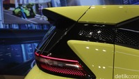 Di negara asalnya, China, model hatchback listrik ini dikenal dengan nama BYD Seagull. Dimensinya mungil, praktis, dan irit daya baterai.  
