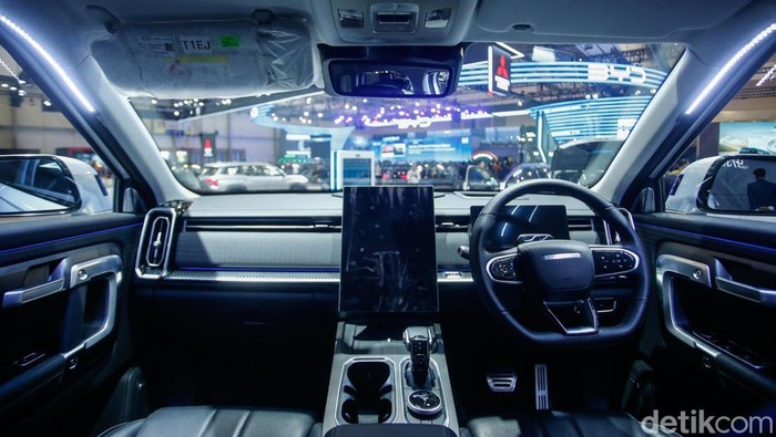 Debut Jaecoo J7 AWD dan J7 SHS di RI, Ini Potretnya Mobil JaecooΒ J7 AWD dan J7 SHS diperkenalkan saat ajang GIIAS 2025, di ICE BSD, Tangerang, Rabu (23/7/2025).