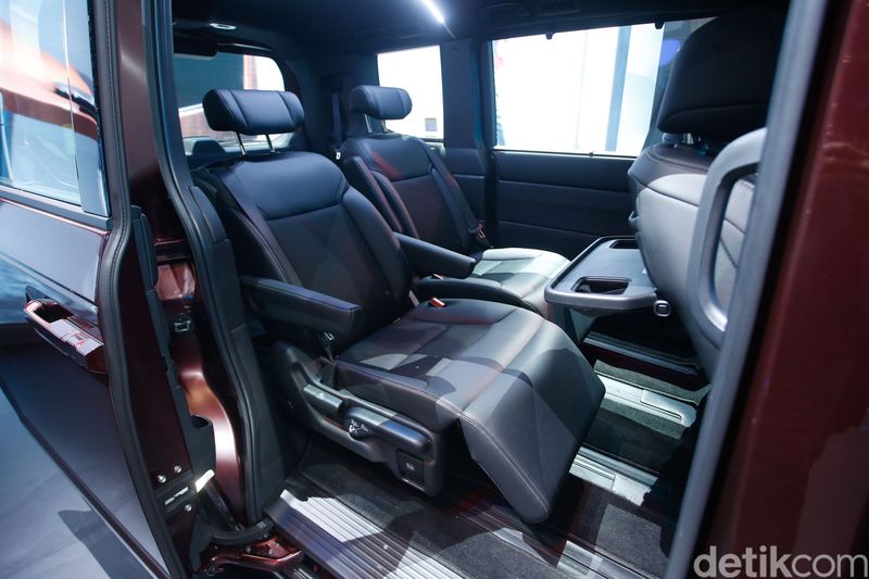 PT Honda Prospect Motor (HPM) resmi mengumumkan harga Honda StepWGN di pameran Gaikindo Indonesia International Auto Show atau GIIAS 2025. Kendaraan hybrid penantang Nissan Serena dan Toyota Voxy tersebut dibanderol tak sampai Rp 700 juta!