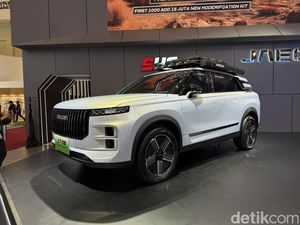 Jaecoo Rilis Harga J7 SHS dan J7 AWD di GIIAS 2025