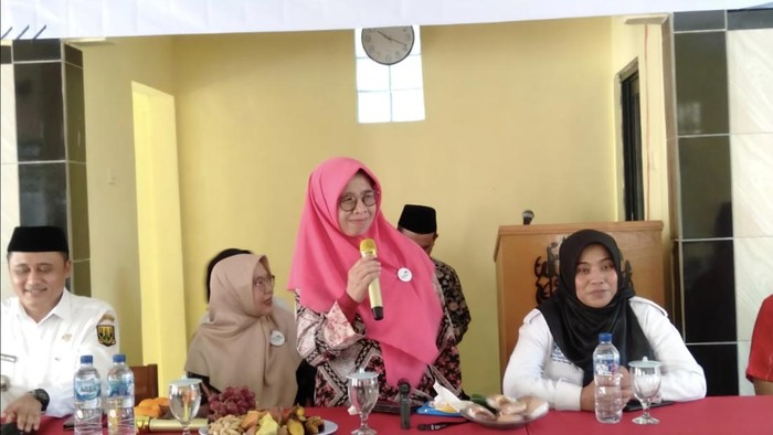 Ketua P2TP2A Kabupaten Sukabumi, Yani Jatnika Marwan