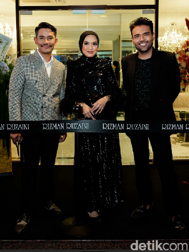 Modinity Group mengumumkan secara resmi telah kolaborasi dengan rumah mode couture asal Malaysia, Rizman Ruzaini.