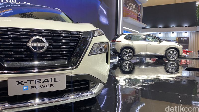 Nissan Xtrail e-Power resmi dijual di Indonesia setelah diperkenalkan pada ajang GIIAS 2025.