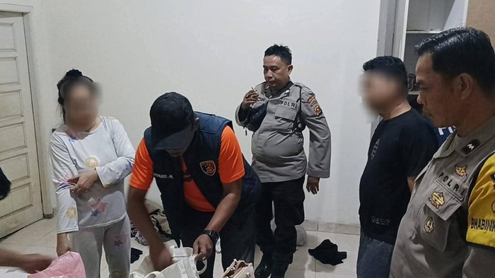 Oknum dokter gigi di Musi Rawas saat digerebek sedang selingkuh di Lubuklinggau.
