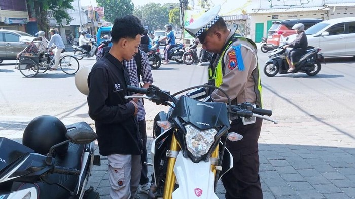 Pelaksanaan Operasi Patuh Semeru 2025 Satlantas Polresta Malang Kota