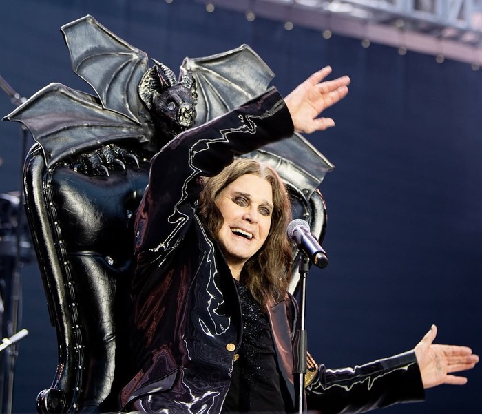 Penampilan Ozzy Osbourne di konser terakhir Black Sabbath.