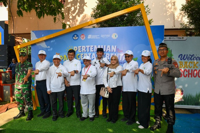 Pagi Ceria Serentak dapat Rekor MURI