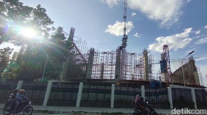 Penampakan kondisi terkini revitalisasi Stadion Teladan Medan. (Nizar Aldi/detikSumut)