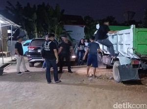 Polisi Bongkar Penimbunan BBM Subsidi di Kos Pangkep, 500 Liter Solar Disita