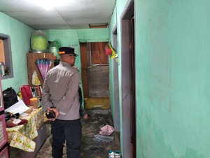 Kesaksian Anak Soal Suami di Malang Diduga Bunuh Istri Lalu Gantung Diri