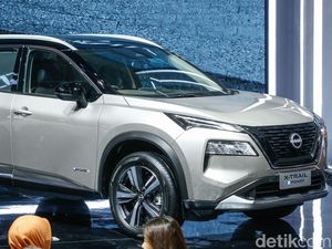 100 Unit Nissan X-Trail Hybrid Terbaru Dikirim ke Konsumen RI