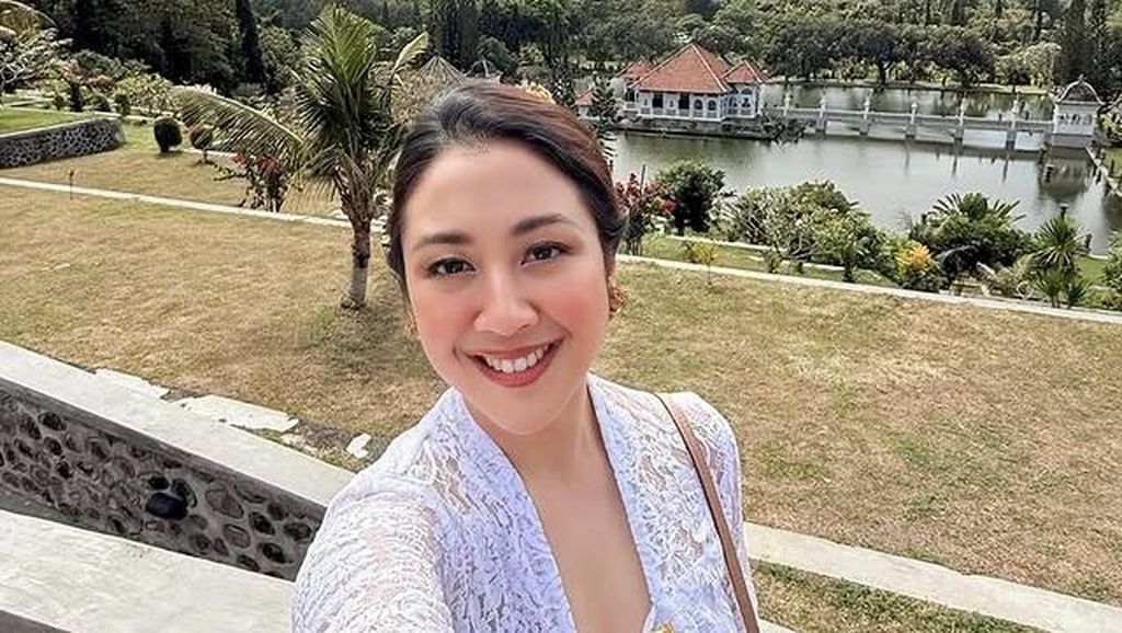 Sherina Munaf Selamatkan Kucing Kurus dari Rumah Uya Kuya