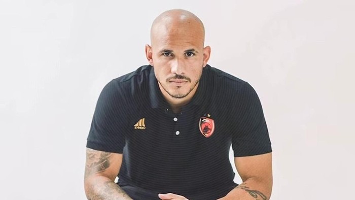 PSM Makassar memperkenalkan Savio Roberto sebagai pemain asing barunya menyambut Super League 2025/2026.