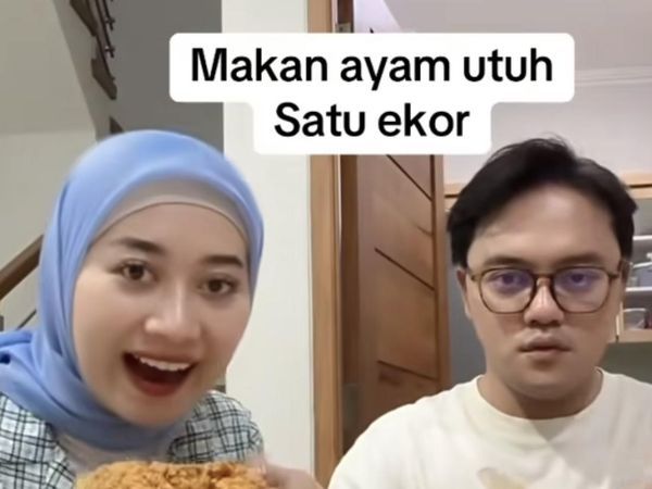 Romantisnya Danang DA Saat Masak hingga Mukbang Bareng Istri