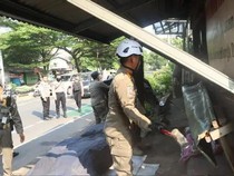 Satpol PP Bongkar 79 Bangunan hingga PKL Liar di Jl Juanda Depok