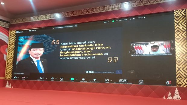 Sejumlah menteri bersama Pemprov dan Polda Riau serta stakeholders terkait menggelar rapat koordinasi mengenai karhutla di Riau. Rakor dipimpin oleh Menko Polkam Budi Gunawan Sadikin.