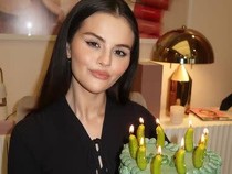 Selena Gomez Ulang Tahun ke-33, Pamer Kue Unik Topping Acar Timun