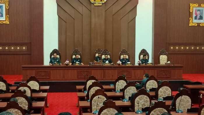Sidang paripurna DPRD Kabupaten Gianyar