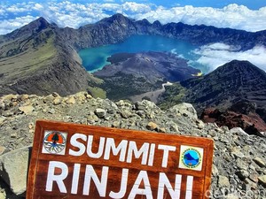Kuota Pendakian Rinjani 17 Agustus Penuh, TNGR Tambah Personel Patroli