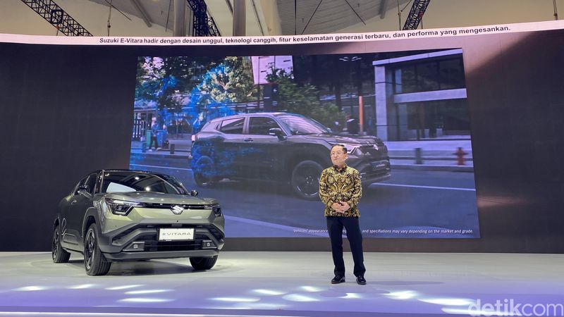 Suzuki e Vitara dipamerkan pada ajang GIIAS 2025 dan akan masuk Indonesia pada awal 2026