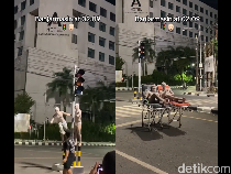 Muncul Tren Foto di Depan Hotel Mangkrak Banjarmasin Saat Dini Hari
