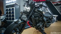 Pada sisi pencahayaan, model ini telah dilengkapi All LED Lighting System, dengan penyematan warna dark navy titanium oxide pada bagian suspensi depan. Rebel 1100 dipasarkan dengan harga Rp 399.000.000 dan dipasarkan secara eksklusif di 11 Big Wing yang tersebar di 9 kota di Indonesia.