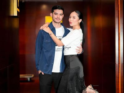Lagi Hot Nih, Ciccio Manassero Pacaran dengan Asha Assuncao