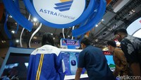 Astra Financial juga berperan dalam sektor pembiayaan ekosistem industri otomotif dalam menjembatani kebutuhan masyarakat. Diketahui hingga Mei 2025, piutang pembiayaan tumbuh 2,83% yoy menjadi Rp 504,58 triliun, dengan rasio Non-Performance Finance (NPF) bruto tercatat di angka 2,57%, menunjukkan profil risiko yang solid dan manajemen risiko yang baik di sektor ini.  