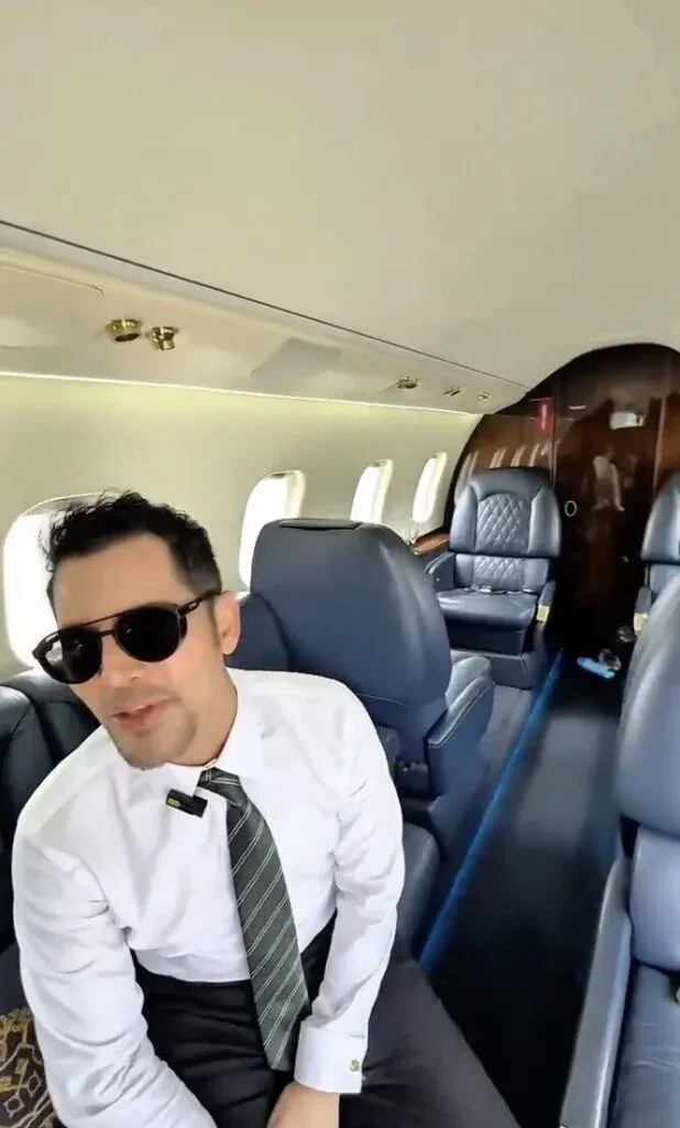 Rajin Jualan Manisan Mangga, di media sosial Influencer asal Malaysia Ini Bisa Beli Pesawat Pribadi.
