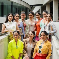 Maudy Ayunda merupakan satu dari sederet artis yang membintangi film KitaBerkebaya yang digagas oleh Bakti Budaya Djarum Foundation dan disutradarai Bramsky. Selain Maudy, film pendek ini juga dibintangi Tara Basro, Eva Celia, Titi Radjo, Andien dan Lutesha. Foto: Dok. Instagram @maudyayunda, YouTube IndonesiaKaya