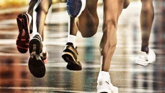 10 Sepatu Lari Terbaik 2025: Nyaman, Ringan, Bikin Lari Makin Cepat! 10 Sepatu Lari Terbaik 2025: Nyaman, Ringan, Bikin Lari Makin Cepat!