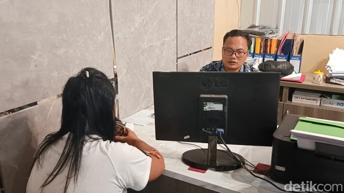IRT di Palembang dianiaya suaminya, korban lapor polisi.