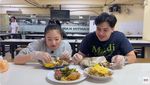 Kompaknya Jerome Polin dan Haruka Saat Mukbang Sushi hingga Pizza