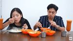 Kompaknya Jerome Polin dan Haruka Saat Mukbang Sushi hingga Pizza