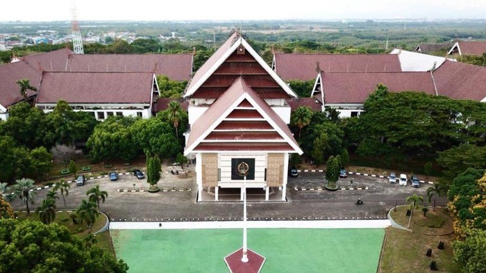 Kantor Gubernur Sulsel.