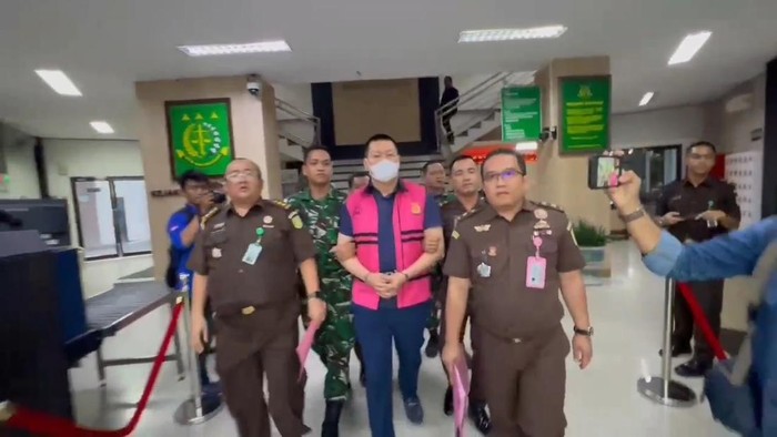 Kejati Jambi menahan komisaris utama perusahaan atas dugaan kredit bank