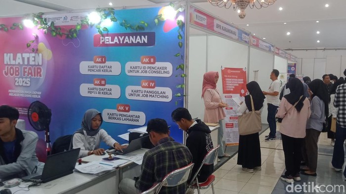 Klaten Job Fair 2025 di gedung Sunan Pandanaran, Klaten, Kamis (24/7/2025).