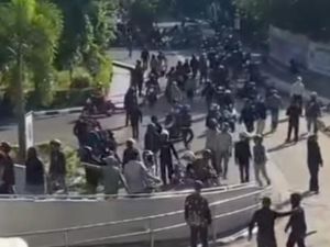 Teror Rombongan Misterius Bawa Sajam-Busur Panah di 5 Kampus Makassar