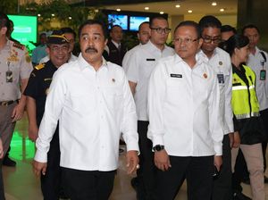 Menteri Imipas Tinjau Sejumlah Inovasi Pelayanan Imigrasi Bandara Soetta