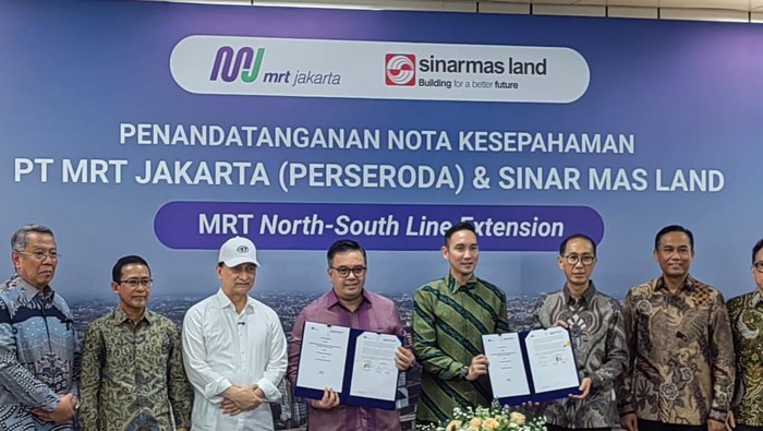 PT MRT Jakarta (Perseroda) menandatangani nota kesepahaman atau Memorandum of Understanding (MoU) dengan PT Bumi Serpong Damai Tbk (Sinarmas Land).