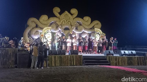 Pembukaan Lovina Festival 2025, Kamis (24/7/2025). (Made Wijaya Kusuma)