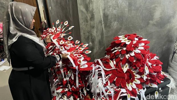 Perajin bando di Mojokerto panen pesanan jelang HUT RI
